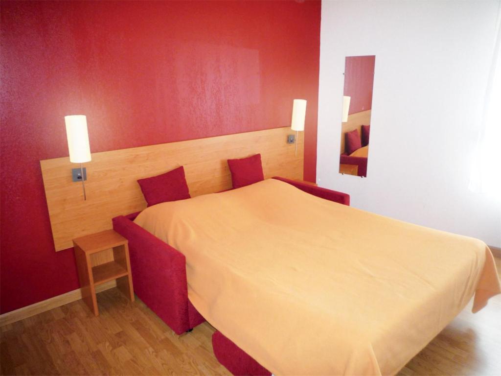Sejours & Affaires Saint Etienne Jules Ferry Aparthotel Room photo